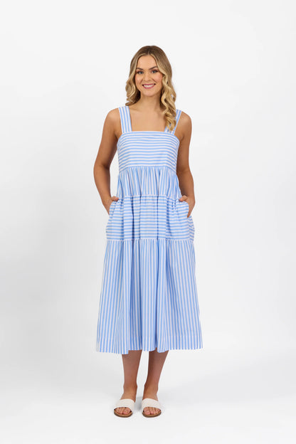 Vassalli Tiered Dress Sleeveless